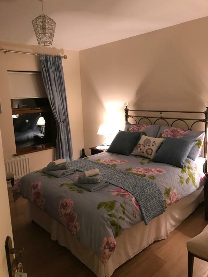 Leitrim Hill Bed And Breakfast Kilkeel Eksteriør billede